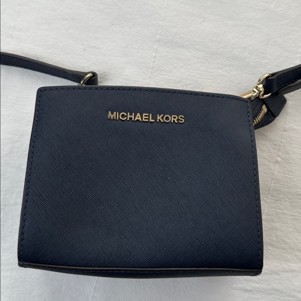 Michael Kors Dark Blue mini bag with Gold Details
